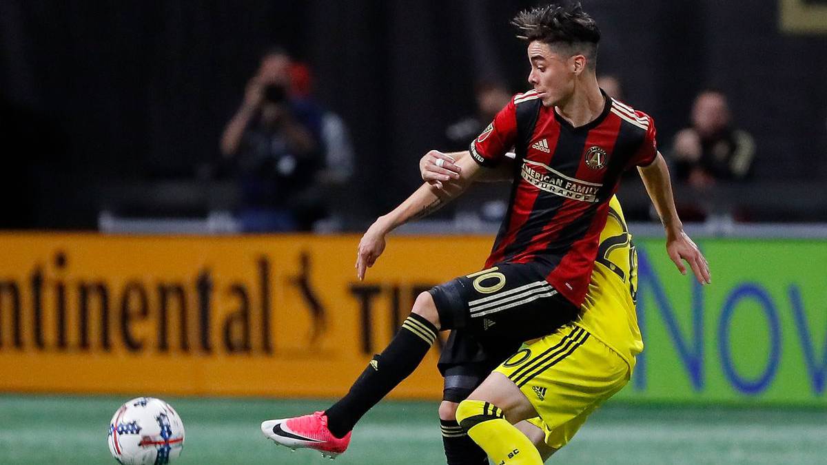 Miguel Almirón, new player of Newcastle with his former team Atlanta United
