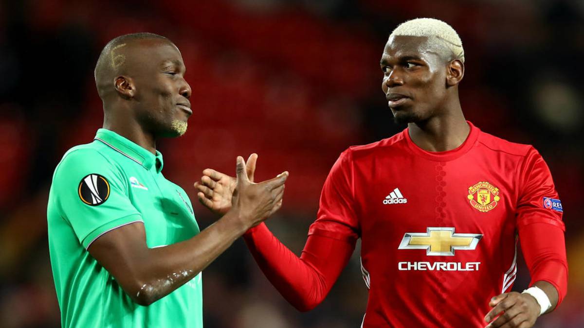 El mediocampista del Manchester United utilizó las redes sociales para felicitar a su hermano, Florentin Pogba, por su llegada a la MLS.