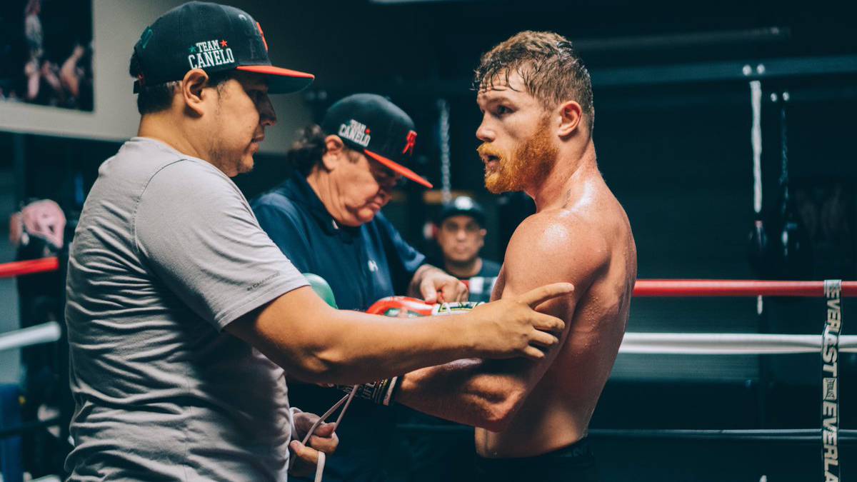 El pugilista mexicano peleará ante Daniel Jacobs en el mes de mayo y ya ha comenzado su proceso de preparación de cara a este importante combate en USA