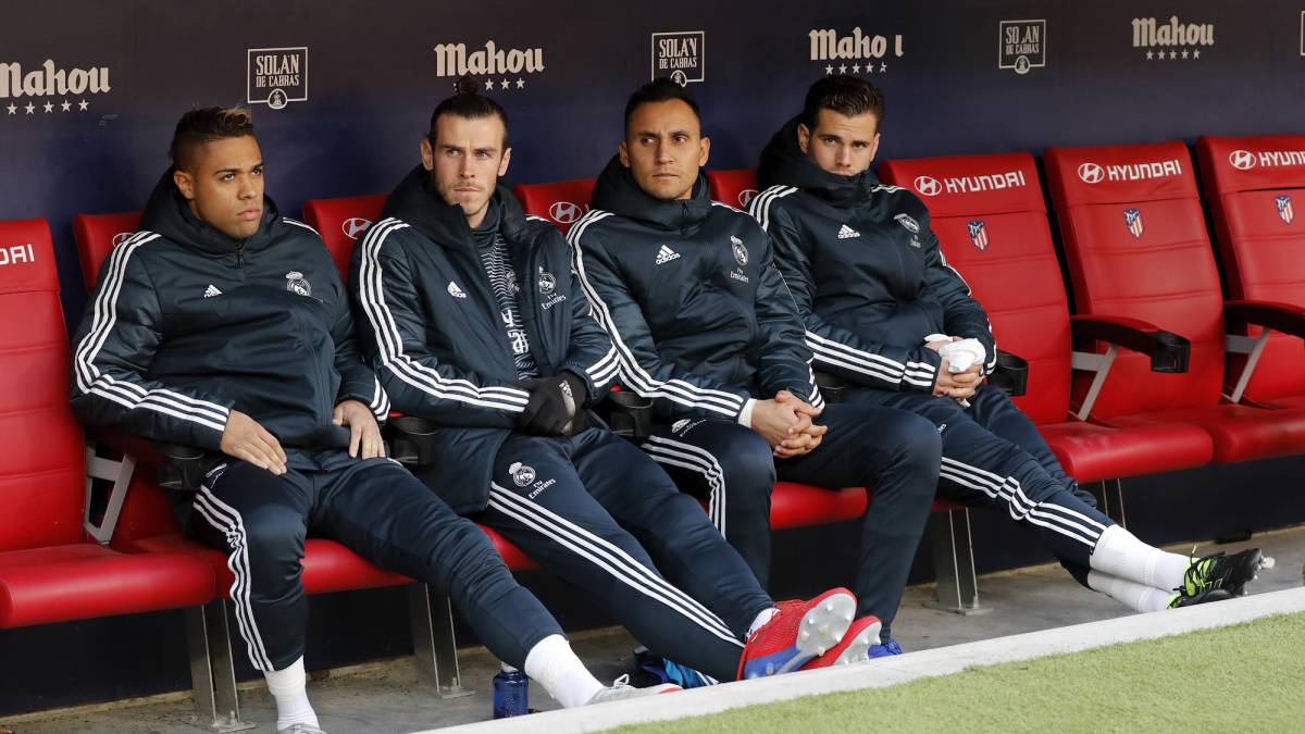 Keylor Navas en el banco ante Atlético de Madrid