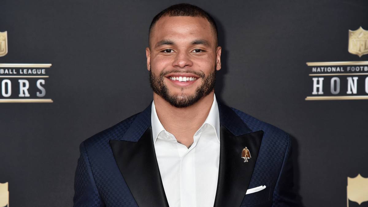 Dak Prescott pide "pago justo" a Dallas para el 2019
