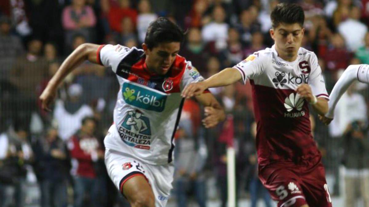 Este sábado por la noche, el cuadro morado recibió en la “Cueva” al equipo de los Leones y protagonizaron un duelo lleno de emociones, aunque sin gol