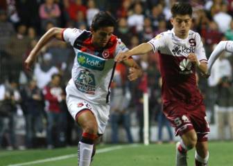 Saprissa y Alajuelense dividen puntos en vibrante empate