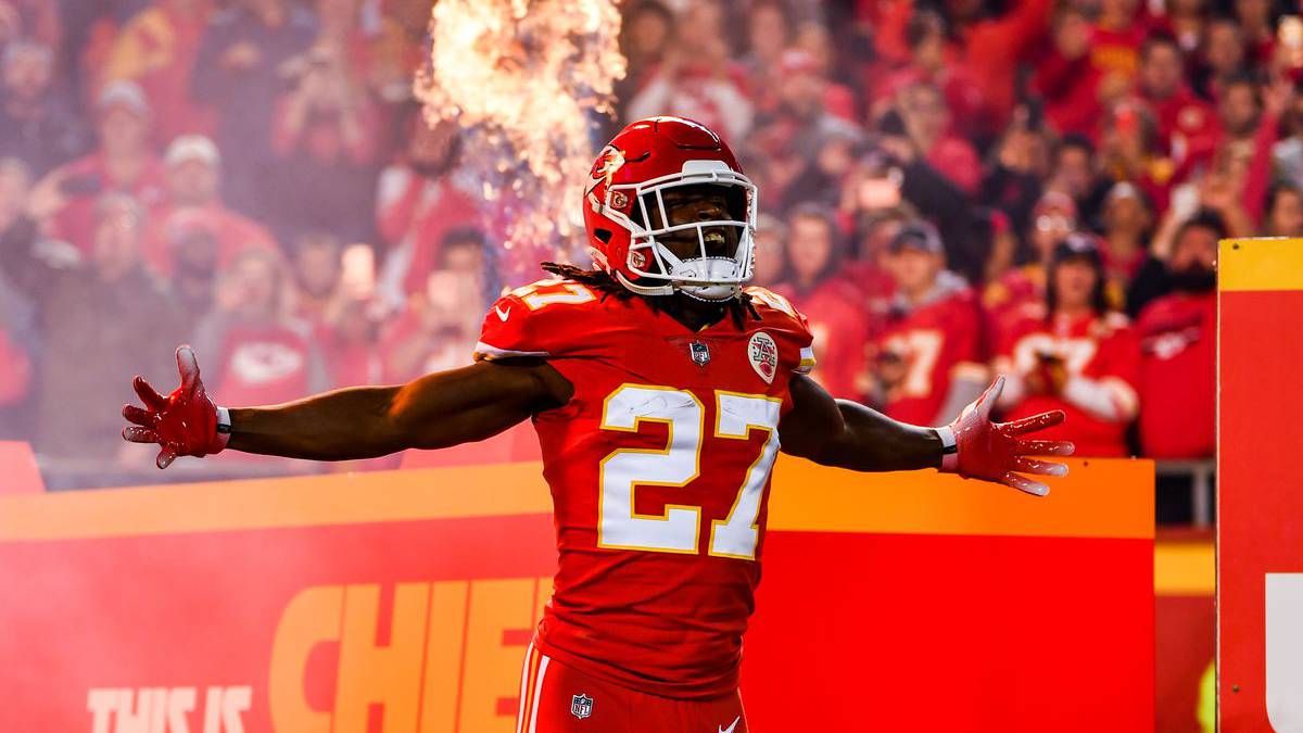 Kareem Hunt en partido de Chiefs
