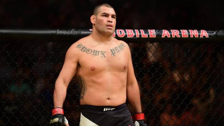 El legendario peleador de la UFC quiere seguir los pasos de Ronda Rousey y Brock Lesnar, ya que tiene en mente convertirse en superestrella de la WWE.