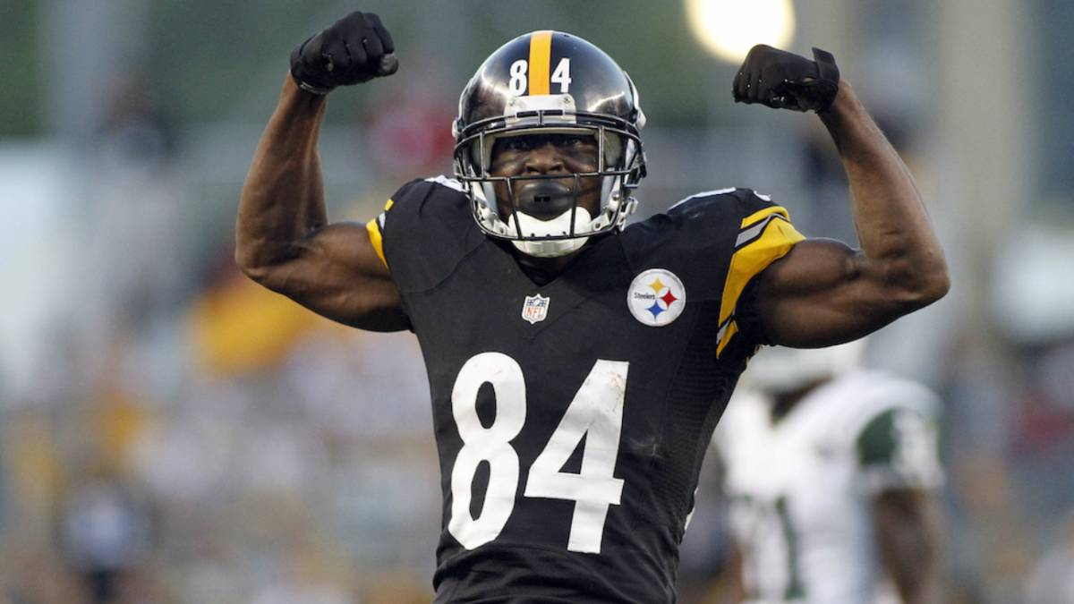 El estelar receptor de Pittsburgh accedió a negociar con Art Rooney II sobre su posible cambio de equipo