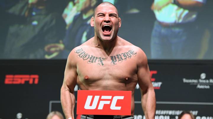 El peleador estadounidense vuelve a la actividad en medio de incertidumbre, pero parte de la afición cree que puede derrotar a Francis Ngannou