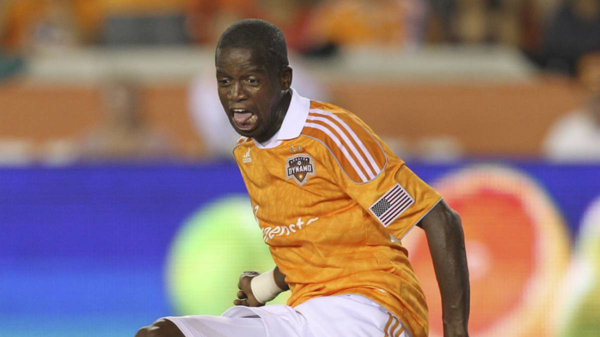 Los jugadores del Houston Dynamo apodaron ‘Presidente’ al jugador catracho cuando viajaron a Tegucigalpan en 2012.