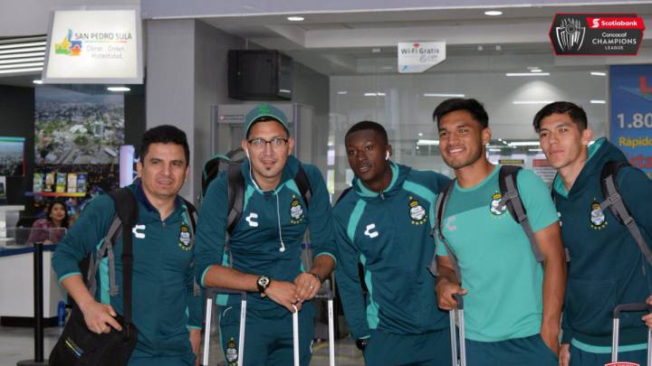 Santos Laguna llegando a tierras hondureñas