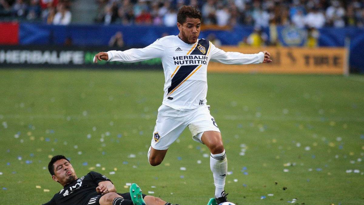 Jonathan dos Santos in action while playing with LA Galaxy of the MLS
