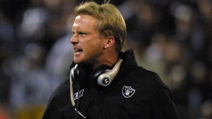 Jon Gruden con los Raiders