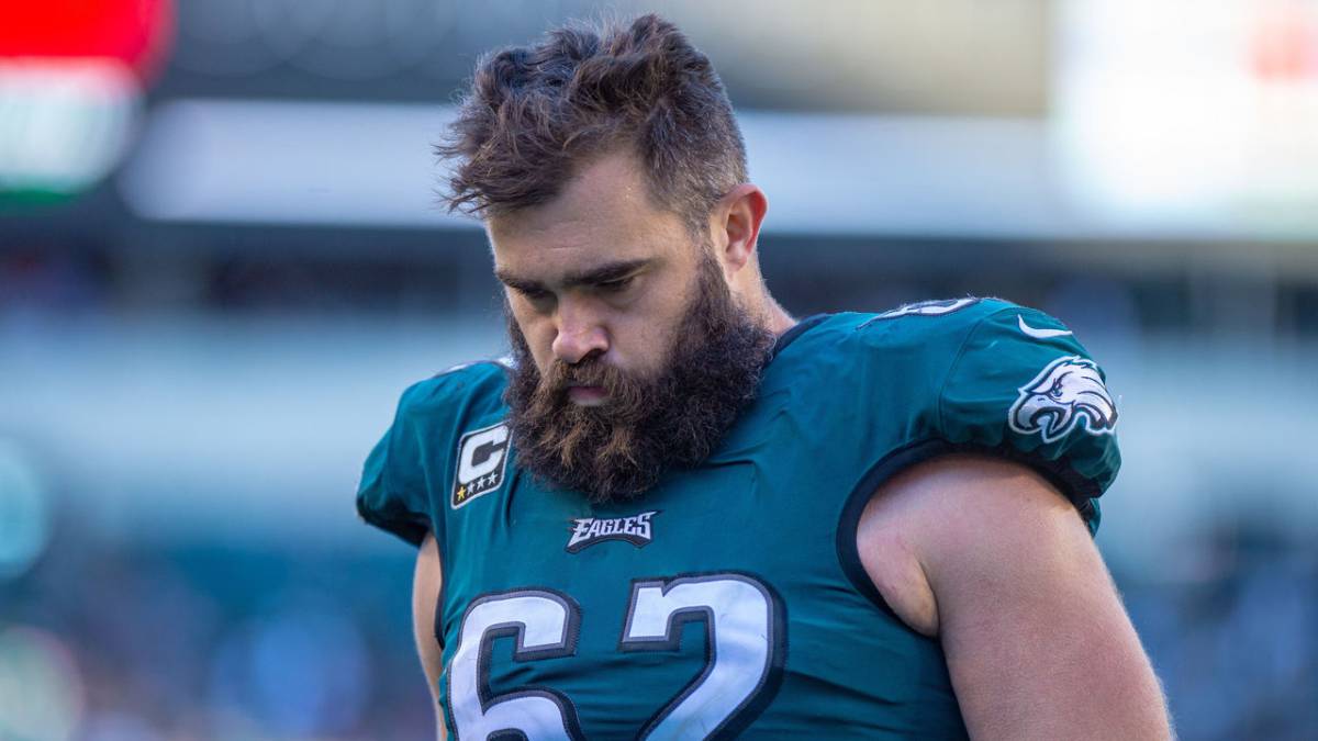 Jason Kelce en partido de los Eagles