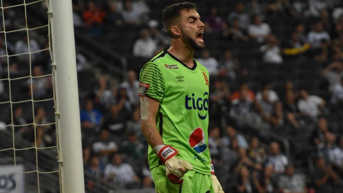 Rafael García en partido de Alianza contra Monterrey