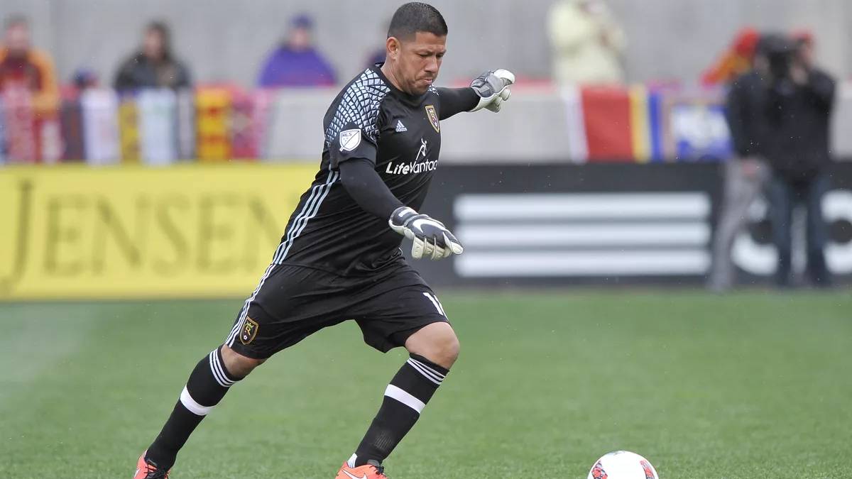 Nick Rimando en partido con Real Salt Lake