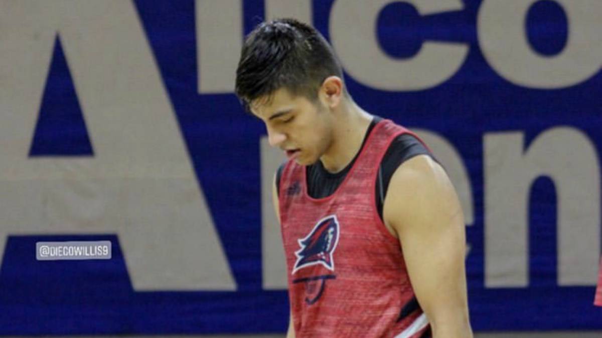 Diego Willis en partido del NJIT