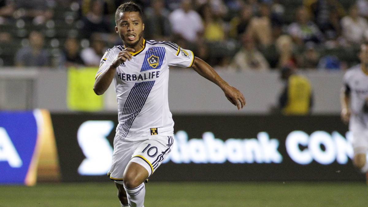 Giovani Dos Santos dispara tras salida de LA Galaxy: "Estoy feliz"