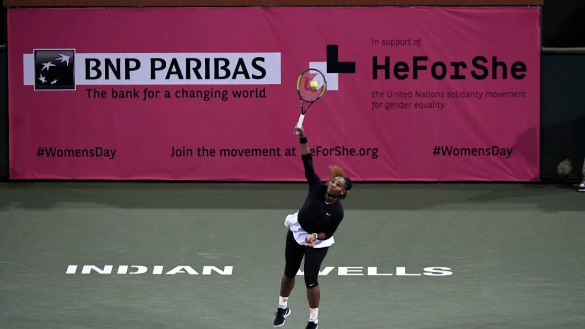 Una de las mejores tenistas en la historia de la WTA mencionó que hacen falta pioneras que exija una igualdad salarial para las futbolistas.