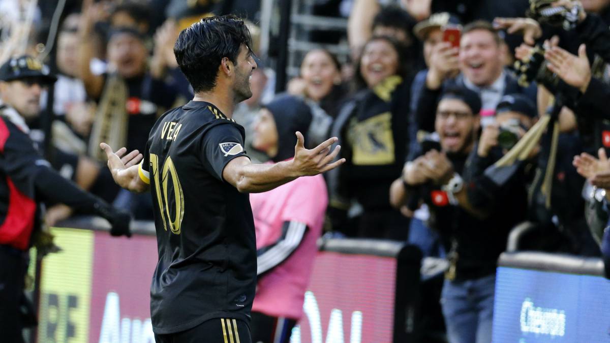 Los Angeles FC forward Carlos Vela of Mexico, celebrates his goal against Portland Timbers