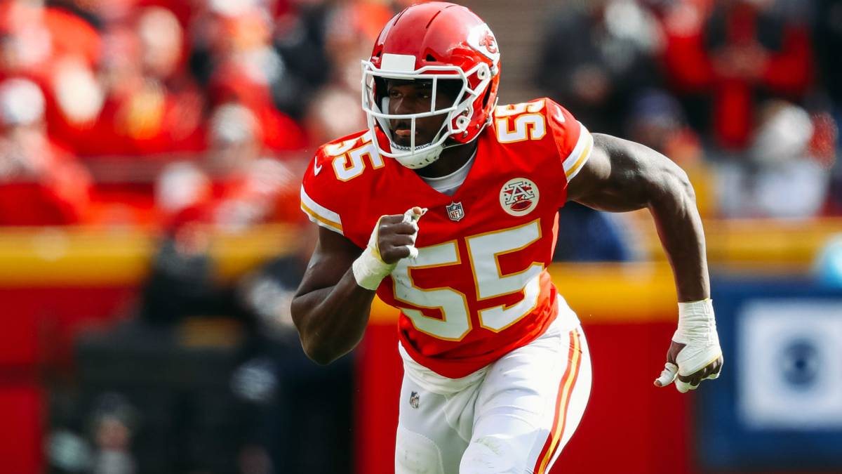 Dee Ford deja a Kansas City y firmará con los 49ers