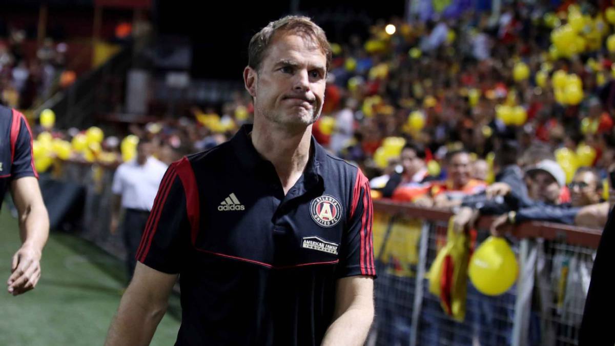 US United Atlanta FC's coach Frank De Boer gestures during the first leg quarterfinal football match of the CONCACAF Champions League between Monrettery and United Atlanta FC