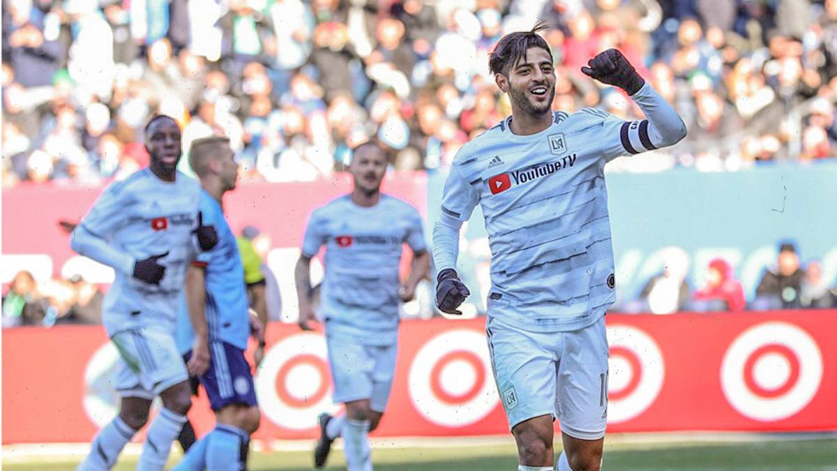 El delantero mexicano es el alma y corazón de LAFC en lo que va del torneo y en este partido no fue la excepción ya que anotó los dos goles en el empate con NYCFC