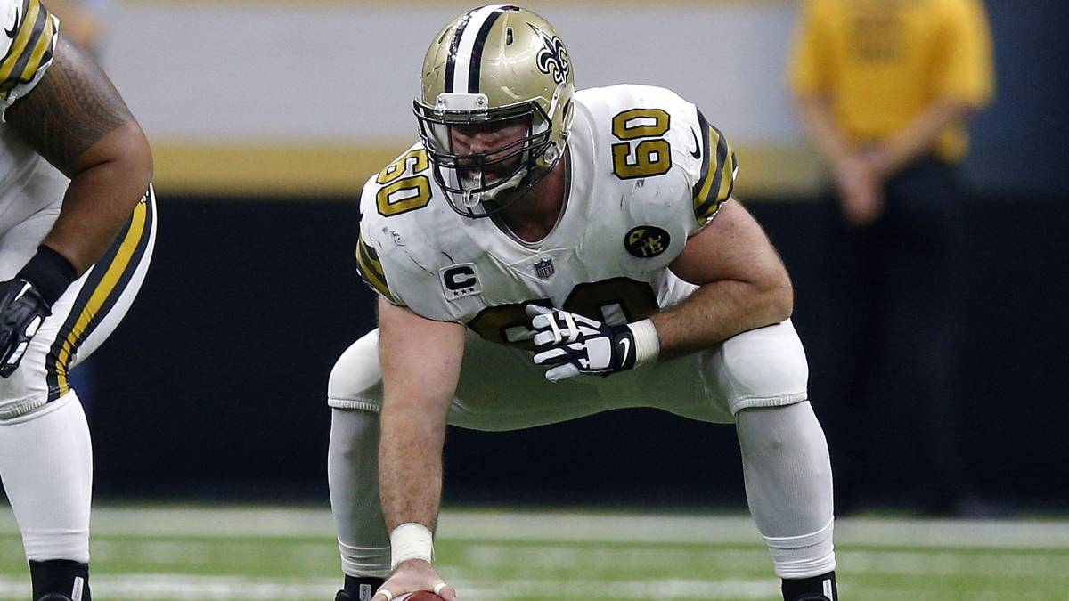 Max Unger en partido de los Saints