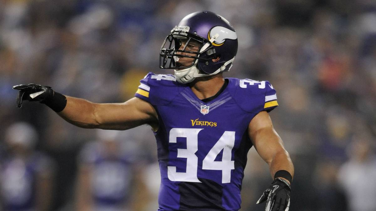 Andrew Sendejo con los Vikings