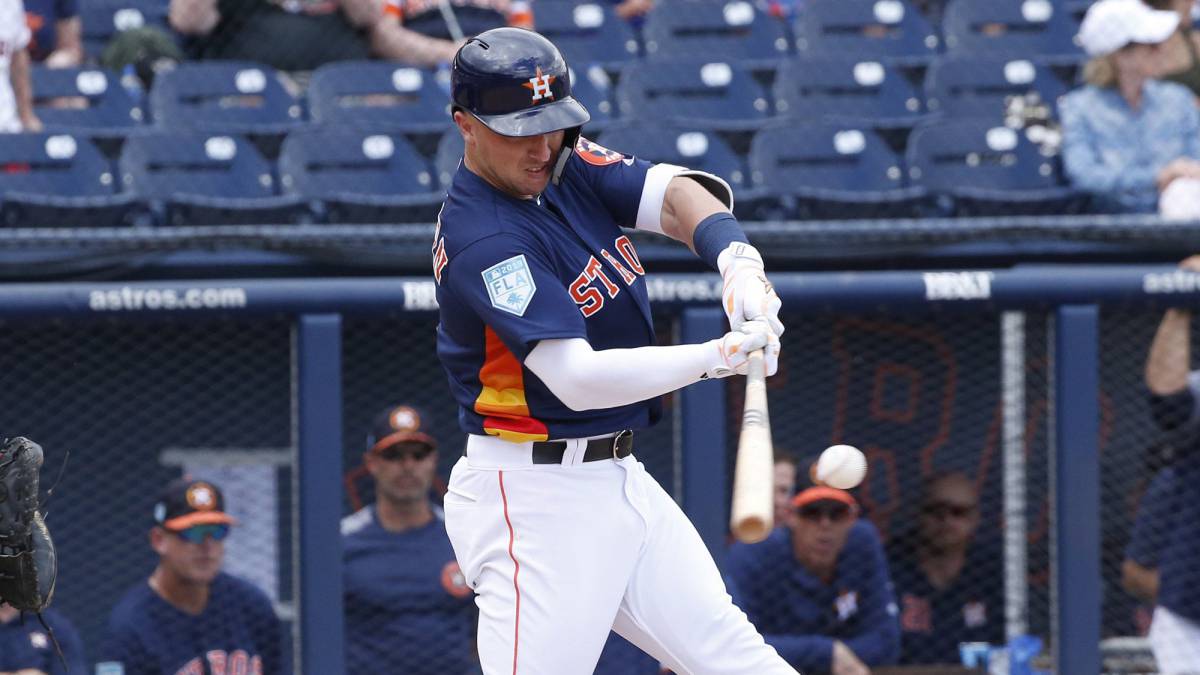 Alex Bregman en spring training con los Astros