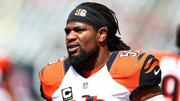 Vontaze Burfict deja a los Bengals y llega a Oakland