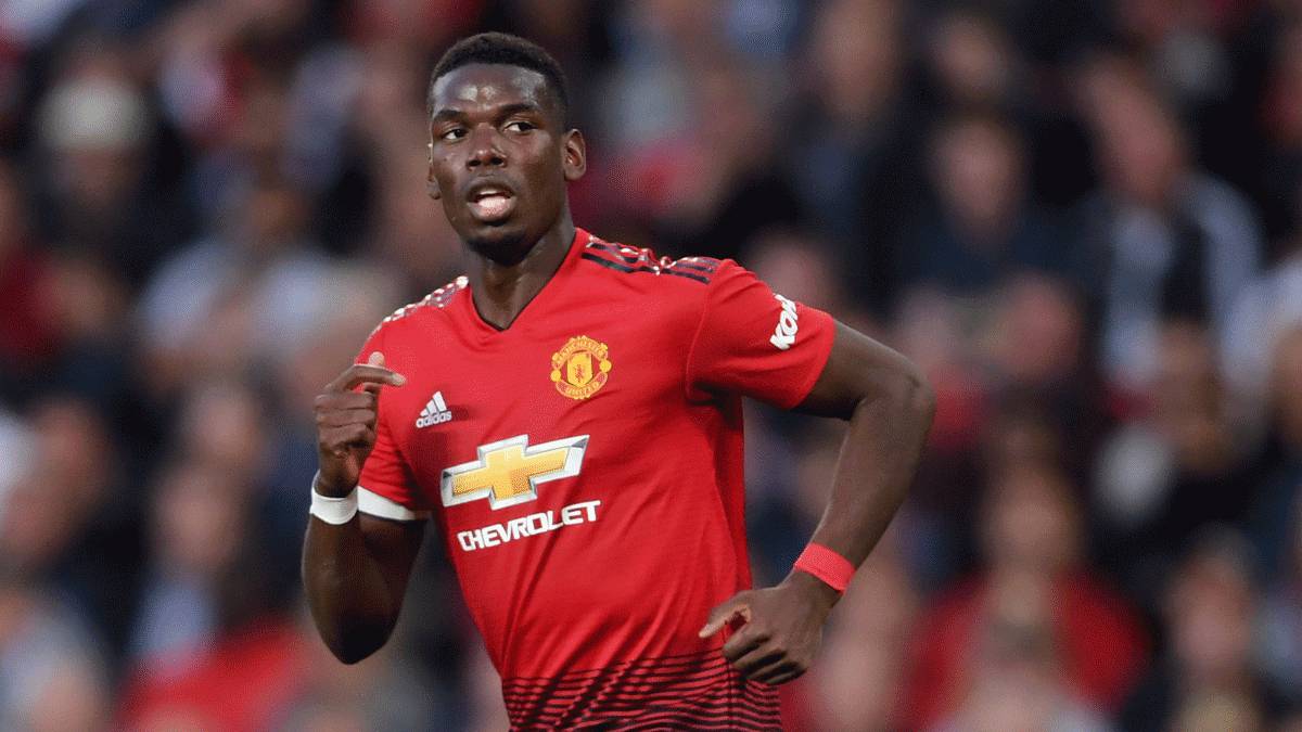 Paul Pogba en partido con Manchester United