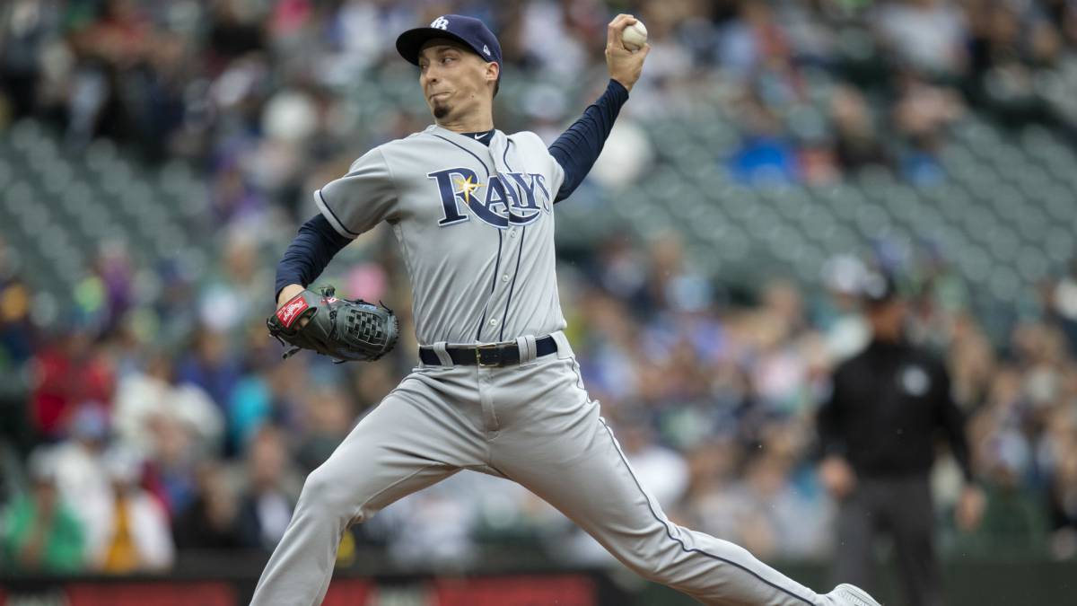Blake Snell extiende contrato con Tampa Bay Rays