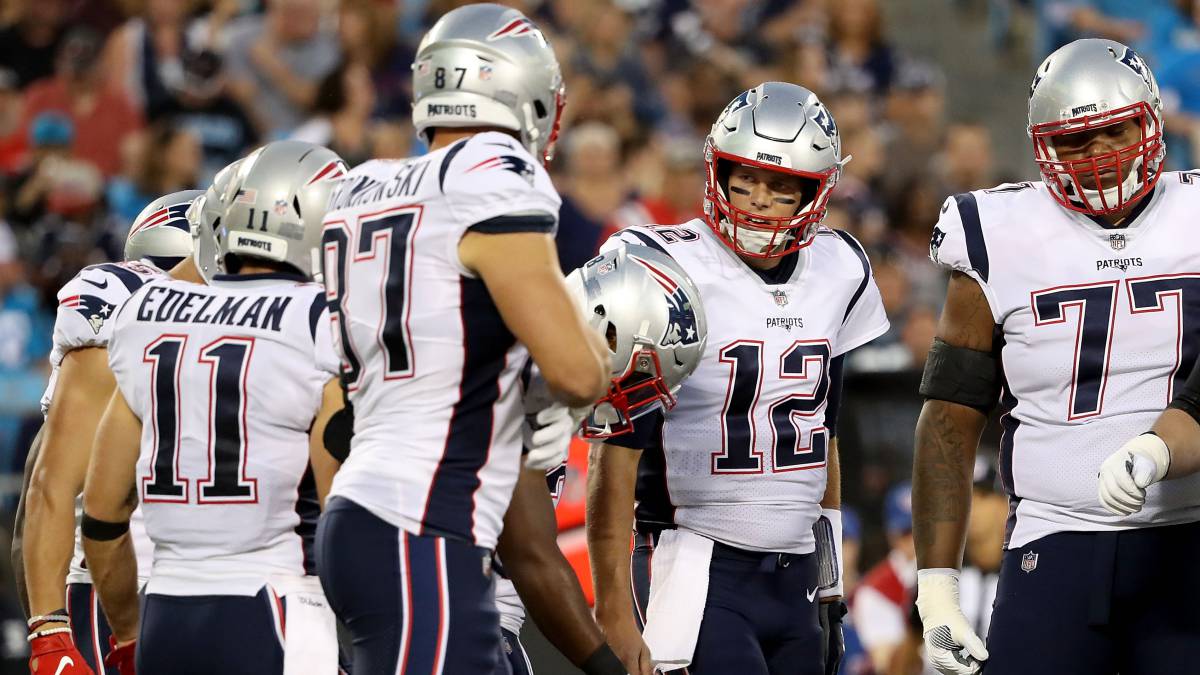 Tom Brady y Julian Edelman, con palabras de aliento a Gronkowski
