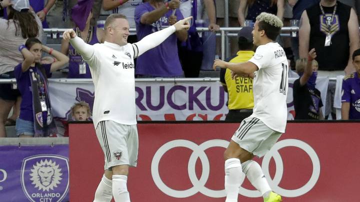 El golazo de Wayne Rooney de tiro libre a Orlando City