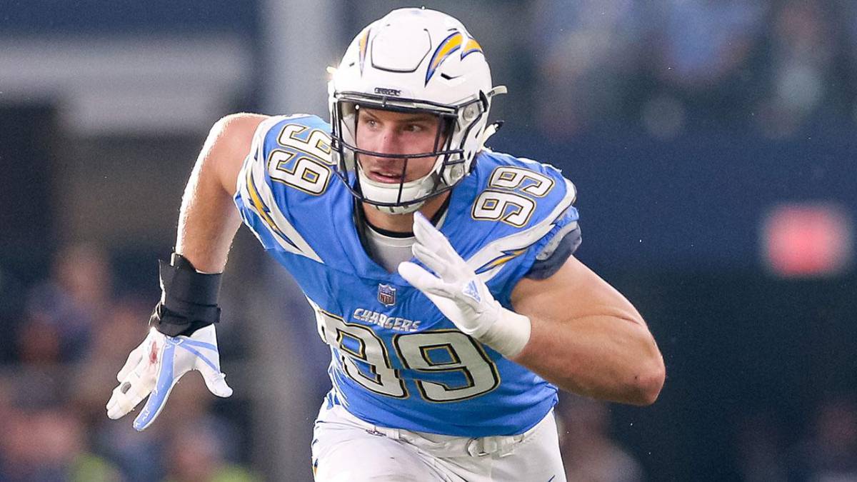 Joey Bosa con los Chargers