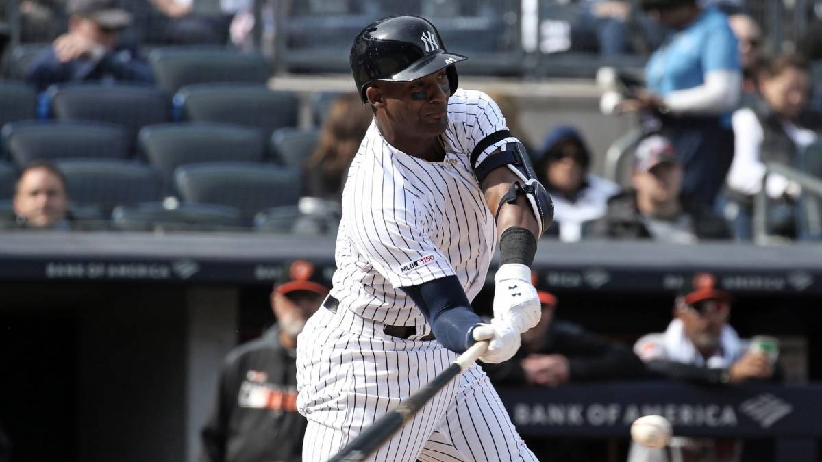 Miguel Andújar en partido de los Yankees