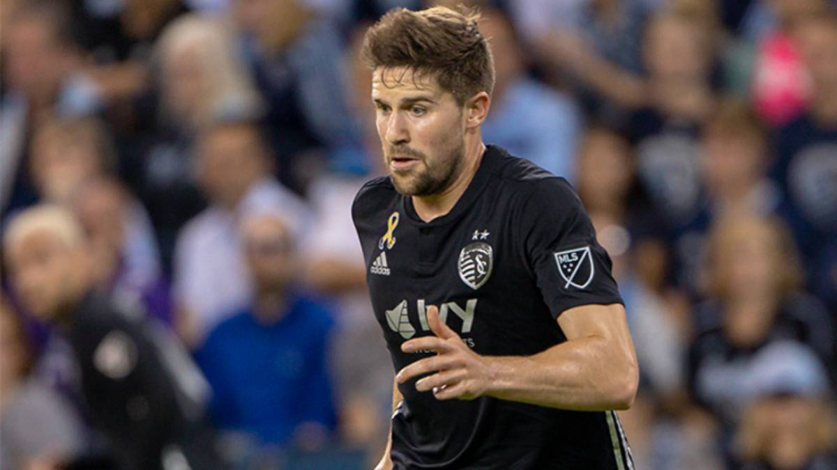 El defensor Catalán conversó con AS USA previo al duelo ante Rayados. Su adaptación, el estilo del equipo estadounidense y las comparaciones de SKC con La Masia