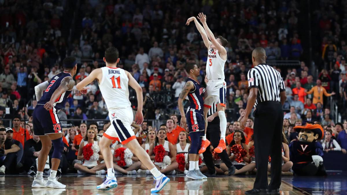 Partido entre Auburn y Virginia