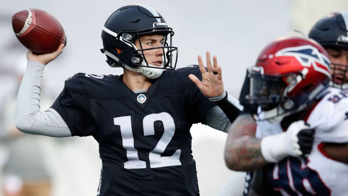 Luis Pérez en la AAF