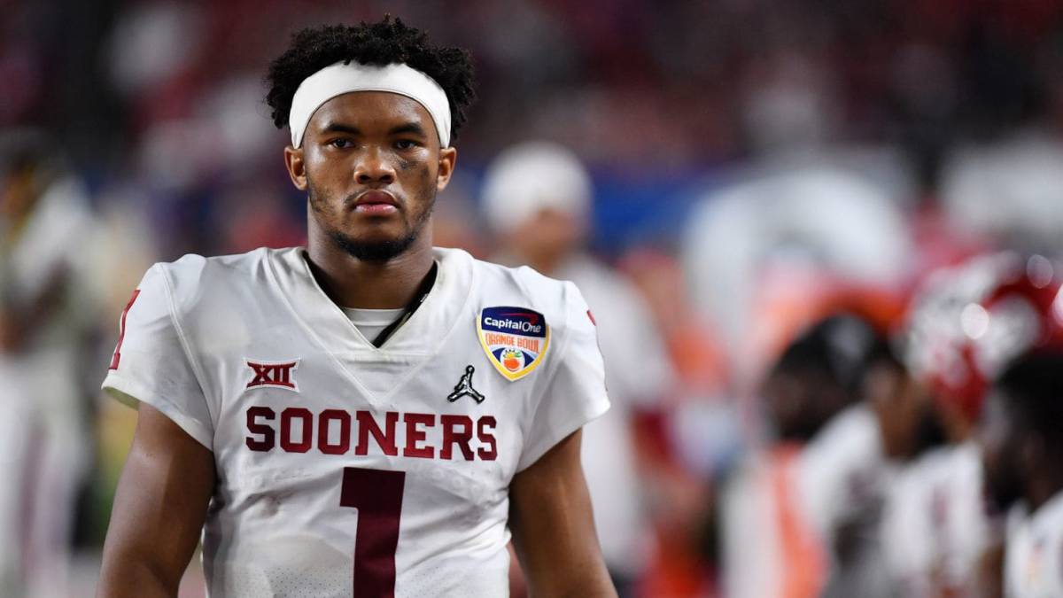 Kyler Murray con los Sooners