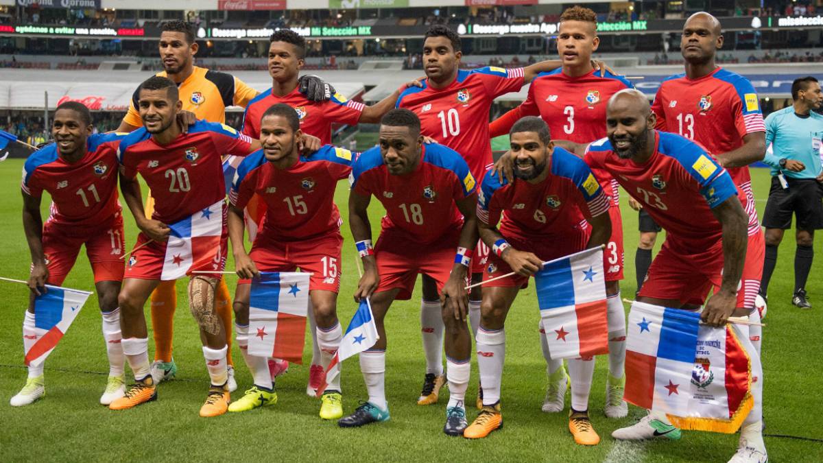 El entrenador de la selección de Panamá viajó a LA para presenciar el sorteo de la Copa Oro. Este martes Valdés comentó que buscará ganarla.