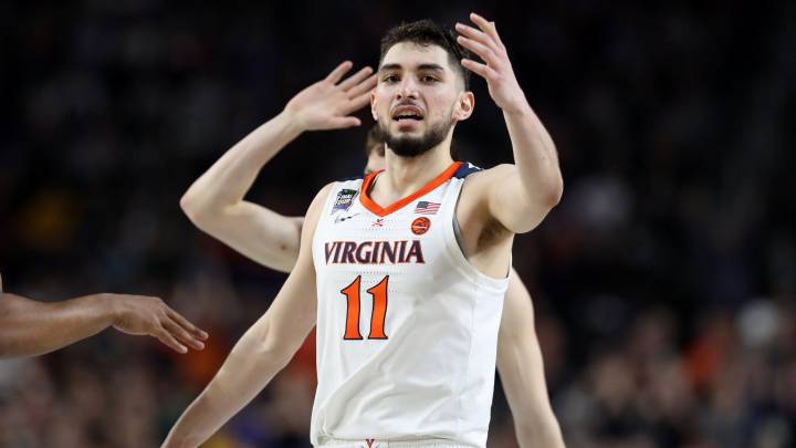 Ty Jerome contra Auburn