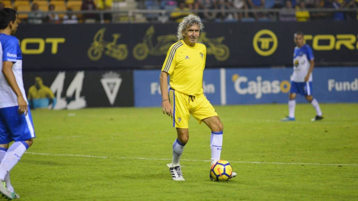 Jorge 'Mágico' González con Cádiz