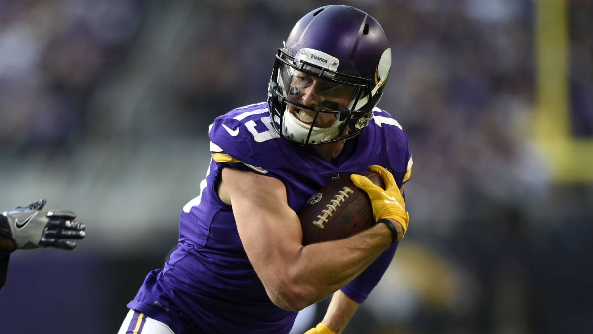 Adam Thielen, cuatro años más con los Vikings