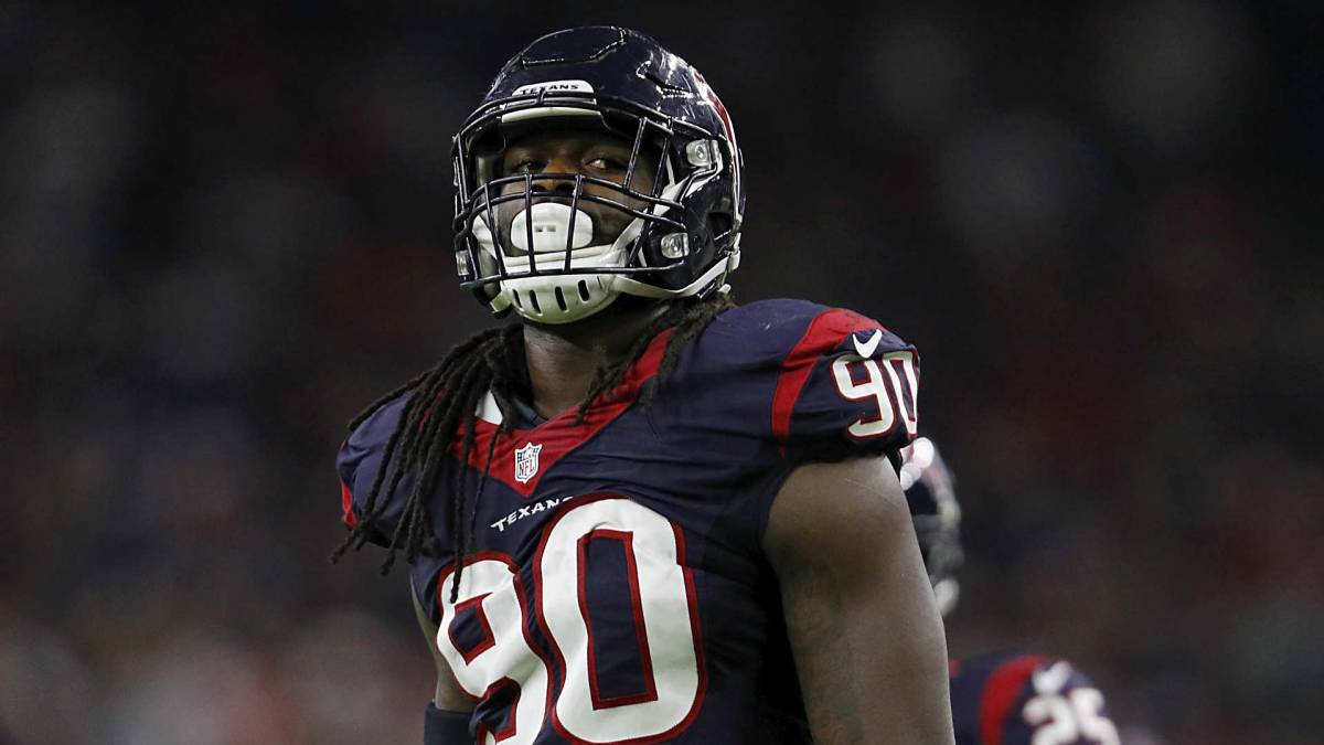 Houston cierra la puerta a Clowney sobre nuevo contrato
