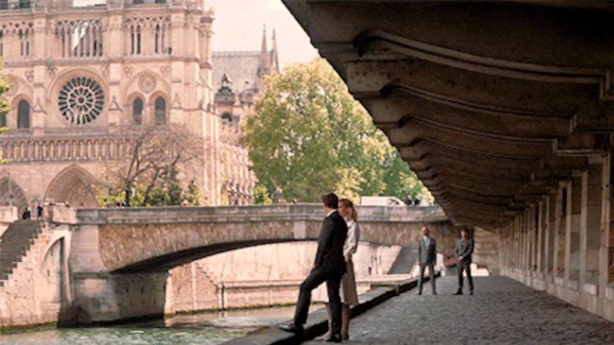 La catedral de Notre Dame, uno de los edificios más emblemáticos de París, sufrió daños por un incendio, pero antes de esto fue el escenario de algunas películas