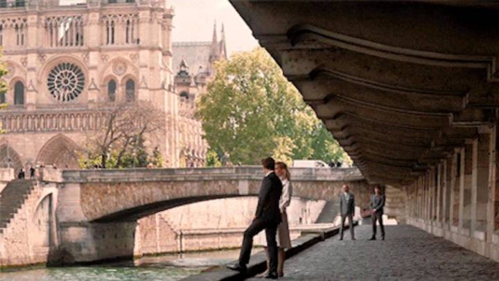 La catedral de Notre Dame, uno de los edificios más emblemáticos de París, sufrió daños por un incendio, pero antes de esto fue el escenario de algunas películas