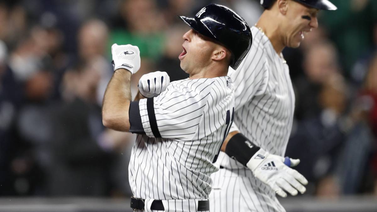 Brett Gardner celebra home run ante Red Sox