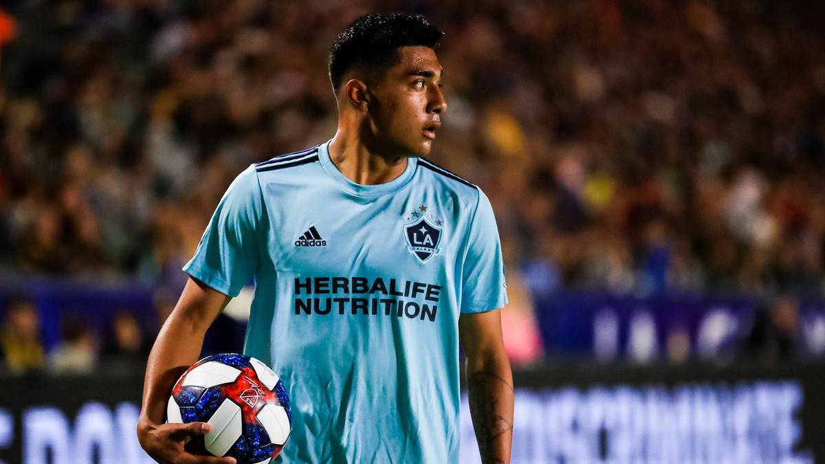 El defensor México-americano arrancó su primer partido como titular en la MLS con tan sólo 17 años. Giancarlo González jugó sus primeros minutos.