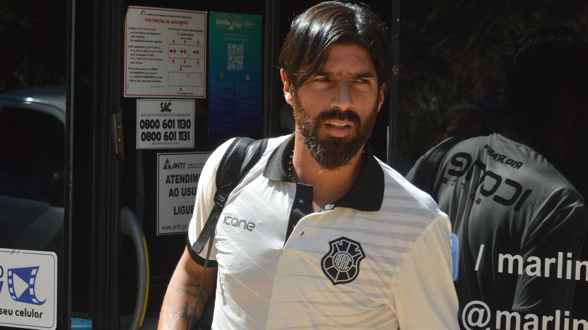 Sebastián Abreu con Río Branco