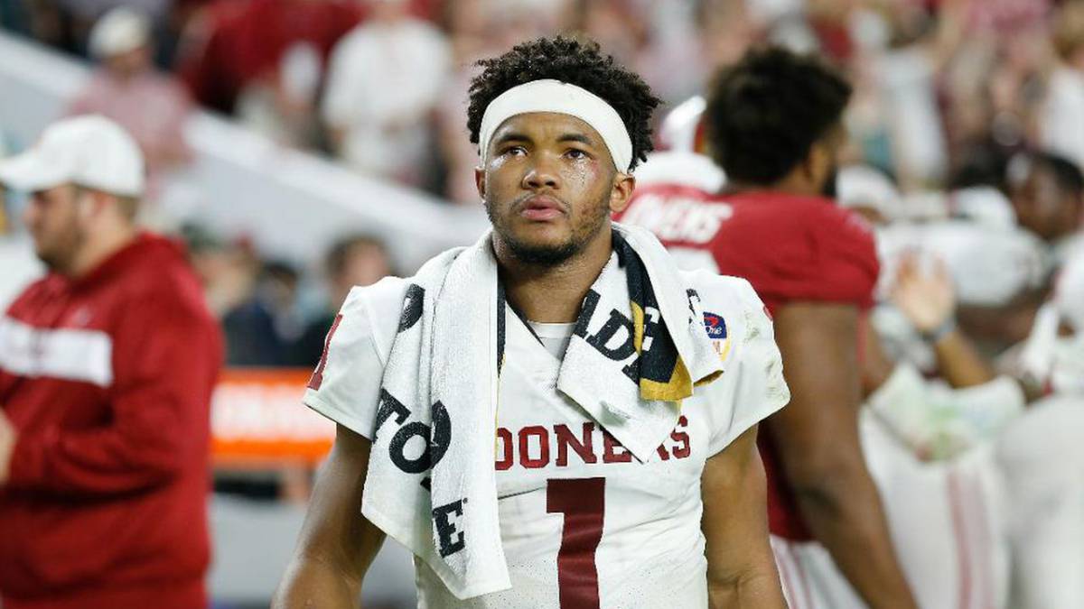 Kyler Murray con los Sooners